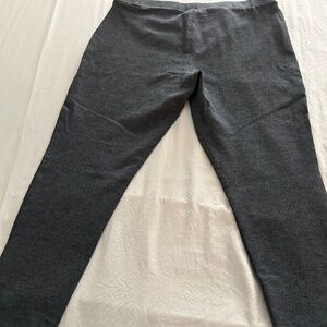 Dark gray legging